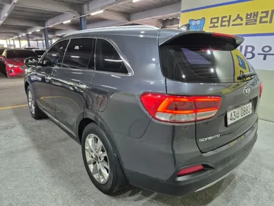 Kia Sorento 2016, 140000 км, за 7548.9 USD - фото 8