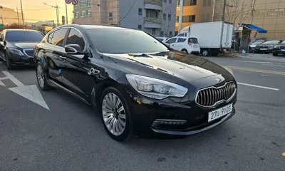 Kia K9 2013, 189778 км, за 5054.48 USD