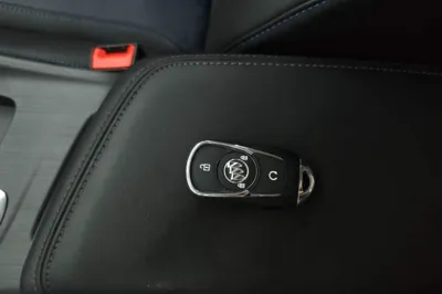Buick Velite 6 2024, 26100 км, за 12492 USD - фото 18
