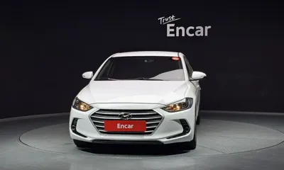 Hyundai Avante 2017, 92452 км, за 6440.29 USD