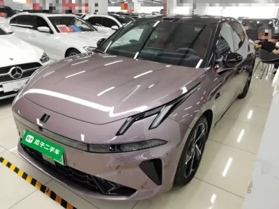 Lynk & Co 07 · 2026 год