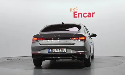 Hyundai Avante 2021, 45905 км, за 10437.18 USD