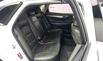 Hyundai Grandeur 2020, 133923 км, за 14703.95 USD - фото 12