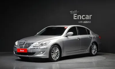 Hyundai Genesis · 2013 год
