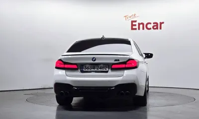 BMW 5-Series 2021, 55458 км, за 23727.48 USD