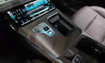 Hyundai Grandeur 2022, 117370 км, за 13522.38 USD - фото 9
