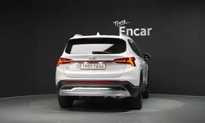 Hyundai Santafe 2021, 8529 км, за 17920.44 USD