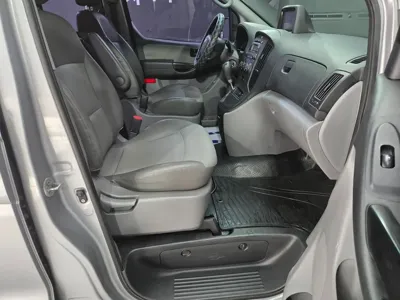 Hyundai Starex 2012, 329000 км, за 2273.62 USD - фото 8