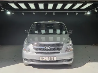 Hyundai Starex 2012, 329000 км, за 2273.62 USD - фото 17