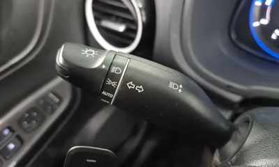 Hyundai Kona 2020, 112002 км, за 11027.96 USD - фото 28