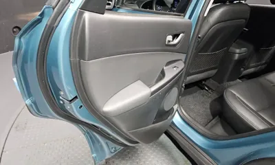 Hyundai Kona 2018, 140782 км, за 7947.89 USD - фото 25