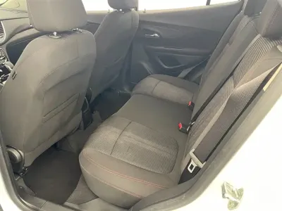 Buick Encore 2016, 87000 км, за 3767.25 USD - фото 7