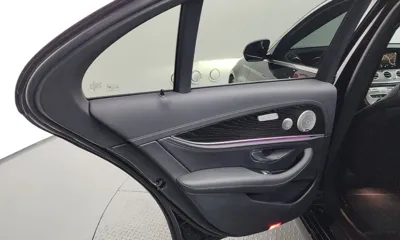Mercedes-Benz E-Class 2023, 97891 км, за 23778.51 USD - фото 25