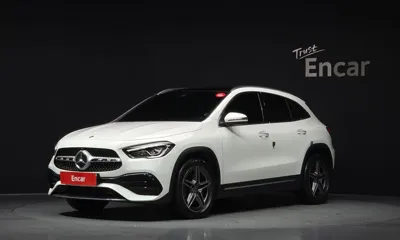 Mercedes-Benz GLA-Class · 2021 год