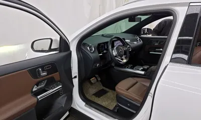 Mercedes-Benz GLA-Class 2021, 38140 км, за 24722.39 USD - фото 10