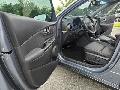 Hyundai Kona 2019, 28245 км, за 11661.24 USD - фото 11