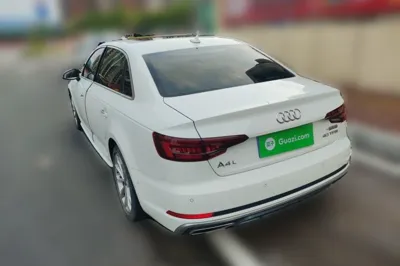 Audi A4L 2019, 46000 км, за 15587 USD