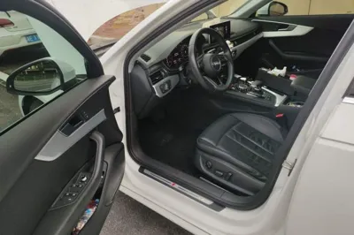 Audi A4L 2019, 46000 км, за 15587 USD - фото 16