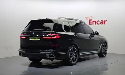 BMW X7 2025, 16066 км, за 65000.3 USD