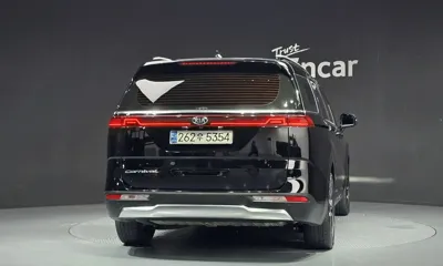 Kia Canival 2021, 74103 км, за 18006.88 USD
