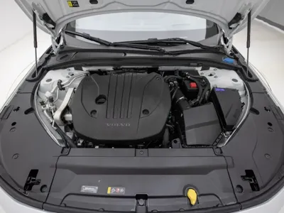 Volvo S90 2026, 810 км, за 37678.5 USD - фото 6