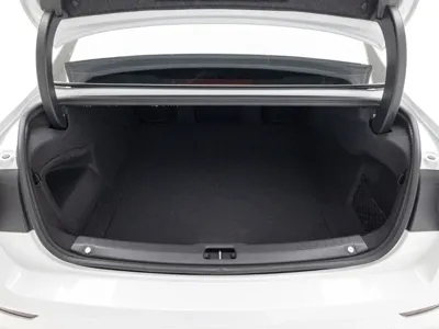 Volvo S90 2026, 810 км, за 37678.5 USD - фото 17