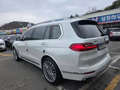 BMW X7 2022, 47290 км, за 54839.77 USD