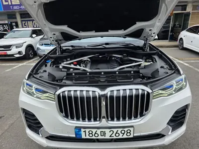 BMW X7 2022, 47290 км, за 54839.77 USD - фото 6