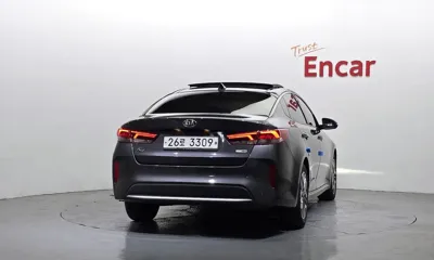 Kia K5 2019, 120666 км, за 7557.01 USD