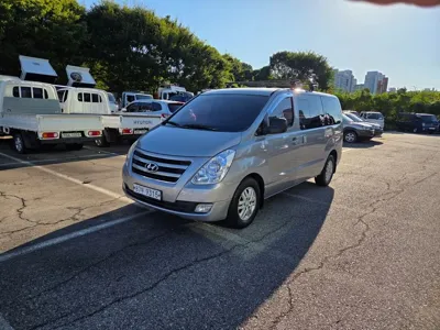 Hyundai Starex 2016, 201776 км, за 4625.04 USD