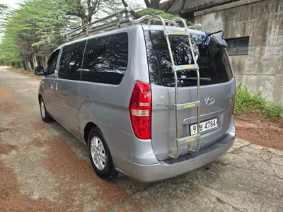 Hyundai Starex 2018, 200611 км, за 6180.07 USD