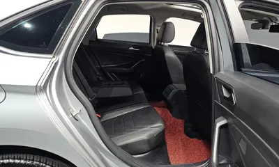 Volkswagen Jetta 2021, 64323 км, за 18708.15 USD - фото 12
