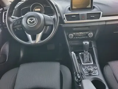 Mazda 3 Axela 2016, 90000 км, за 5252.81 USD
