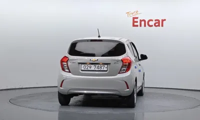 ChevroletGMDaewoo Spark 2018, 106382 км, за 5537.46 USD