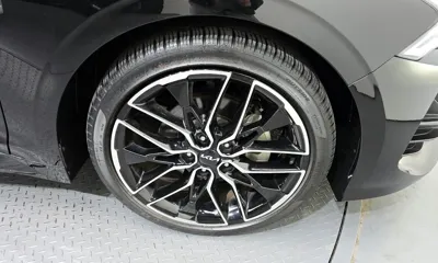 Kia K5 2021, 48504 км, за 14569.52 USD