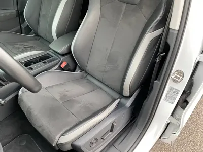 Audi Q3 2023, 31000 км, за 26838.04 USD - фото 12