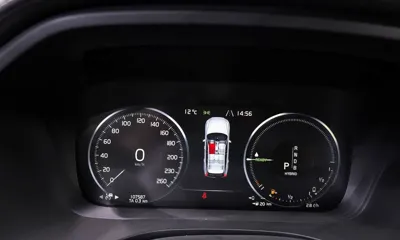 Volvo XC60 2019, 107587 км, за 26125.77 USD - фото 8