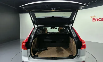 Volvo XC60 2019, 107587 км, за 26125.77 USD - фото 20