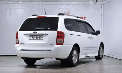 Kia Canival 2012, 147770 км, за 2781.45 USD
