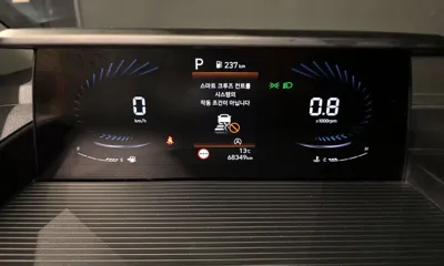 Hyundai Staria 2022, 68349 км, за 17669.46 USD - фото 8
