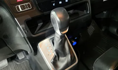Hyundai Staria 2022, 68349 км, за 17669.46 USD - фото 9