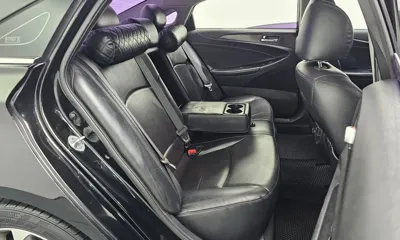 Hyundai Sonata 2013, 98363 км, за 4069.84 USD - фото 11