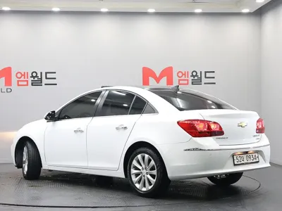 ChevroletGMDaewoo Cruze 2016, 96256 км, за 2953.92 USD