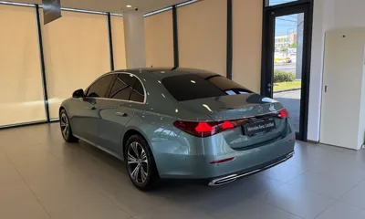 Mercedes-Benz E-Class 2025, 14292 км, за 35034.4 USD
