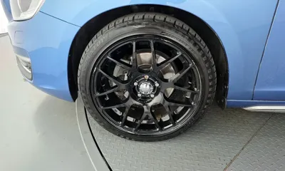 Volvo V60 2015, 149590 км, за 3671.83 USD