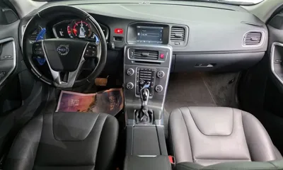Volvo V60 2015, 149590 км, за 3671.83 USD - фото 7