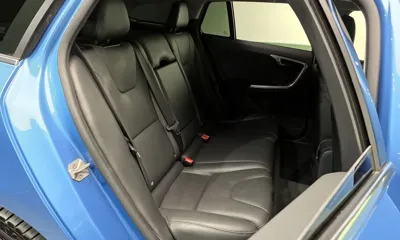 Volvo V60 2015, 149590 км, за 3671.83 USD - фото 12