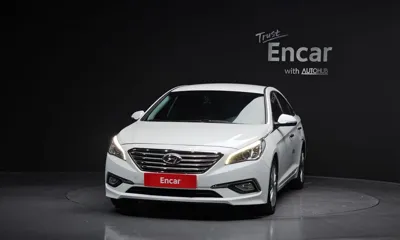 Hyundai Sonata 2016, 119466 км, за 4900.66 USD