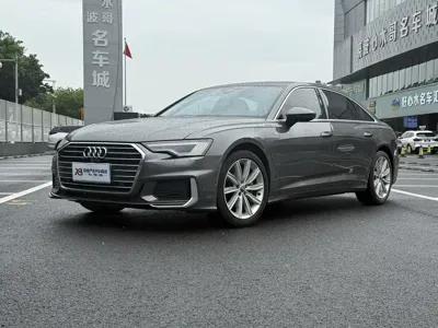 Audi A6L · 2021 год