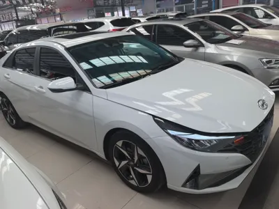 Hyundai Elantra 2021, 23900 км, за 11980 USD - фото 4